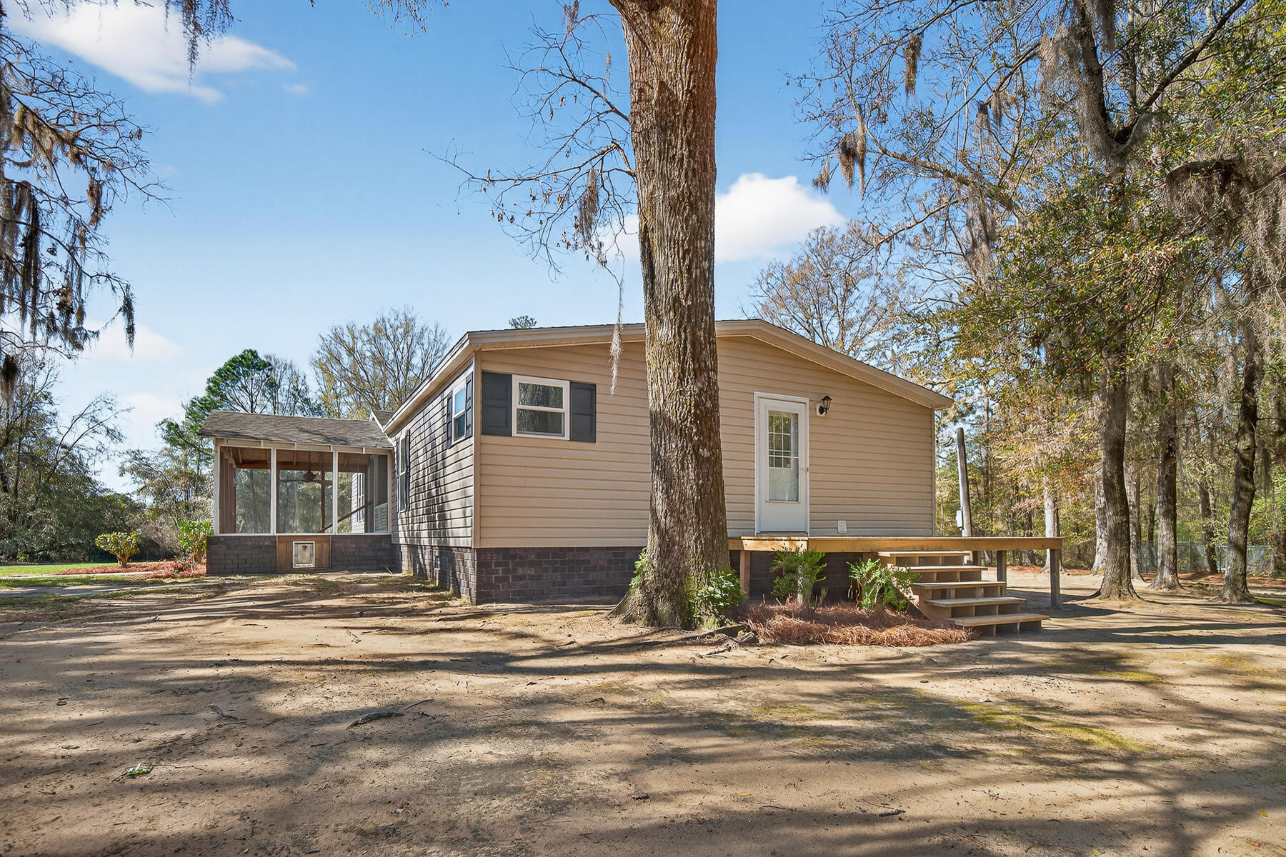 1223 Benton Road Summerton, SC 29148 - Photo 41 of 51 TB-66