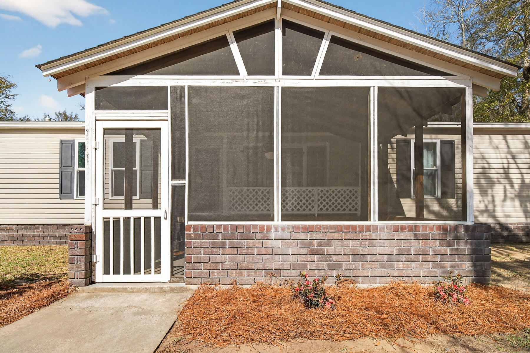 1223 Benton Road Summerton, SC 29148 - Photo 9 of 51 TB-11