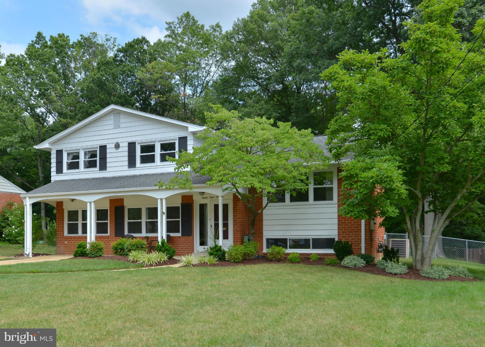8813 Battery Road Alexandria, VA 22308 - Photo 2 of 24 Exterior (Front)
