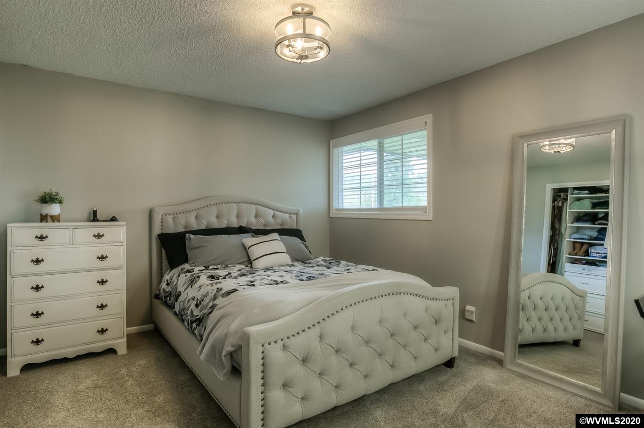 37882 Farris Road Scio, OR 97374 - Photo 21 of 39 Gallery Image 21