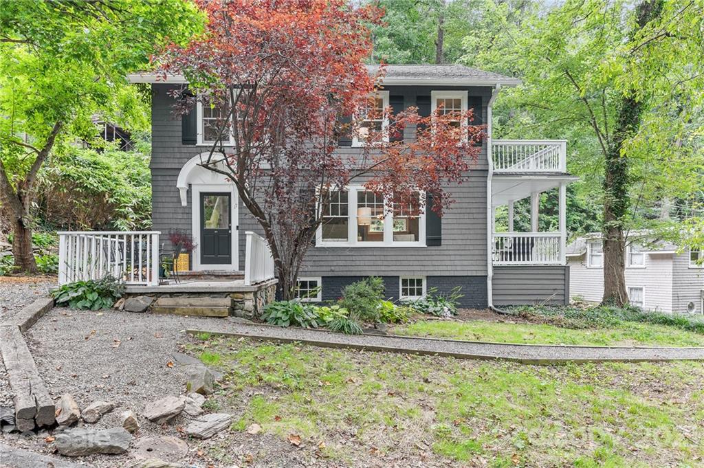17 Howland Road Asheville, NC 28804 - Photo 2 of 30 Gallery Image 2
