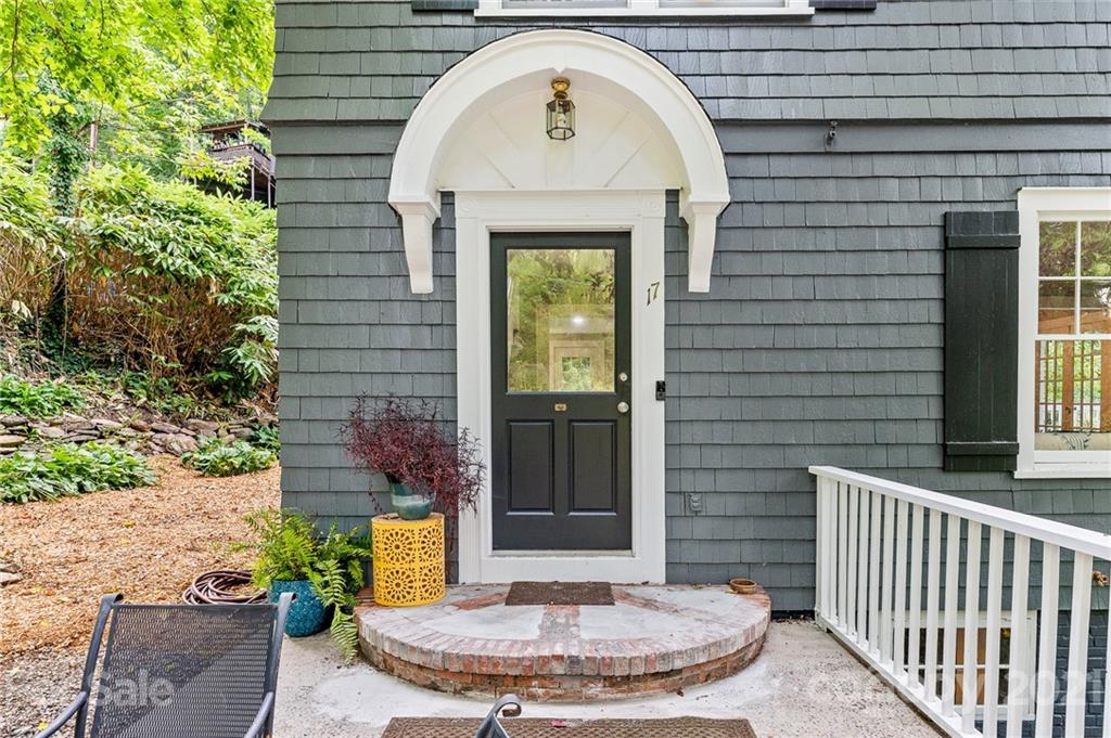 17 Howland Road Asheville, NC 28804 - Photo 28 of 30 Gallery Image 28