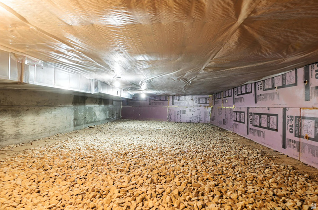 42 Hide Out Paradise, UT 84328 - Photo 49 of 56 Crawlspace storage