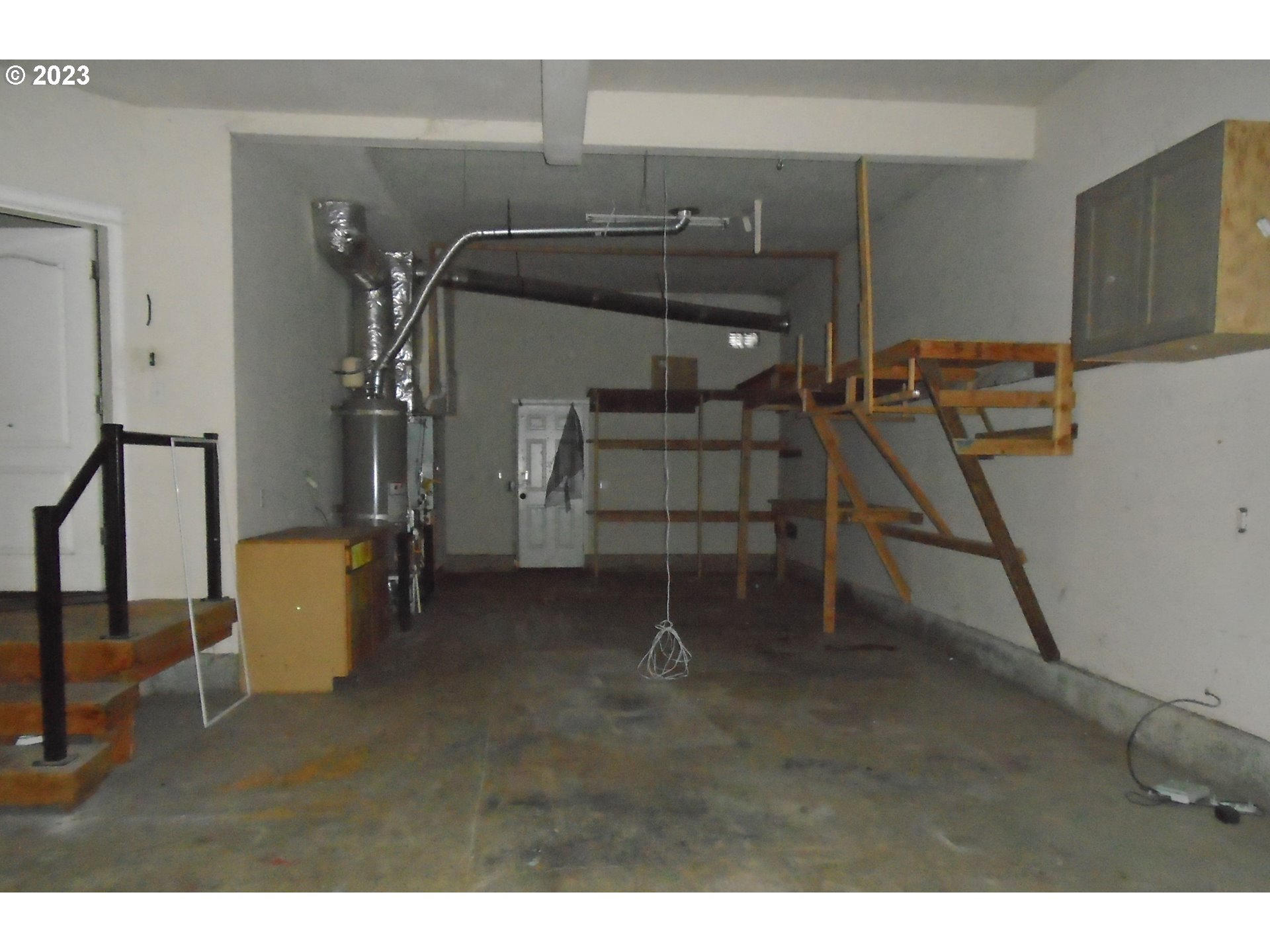 1710 South Dusky Drive Ridgefield, WA 98642 - Photo 16 of 16 a view of storage and utility room