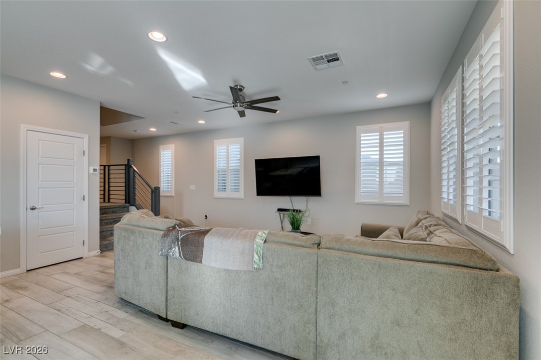 48 Verde Rosa Drive Henderson, NV 89011 - Photo 18 of 54