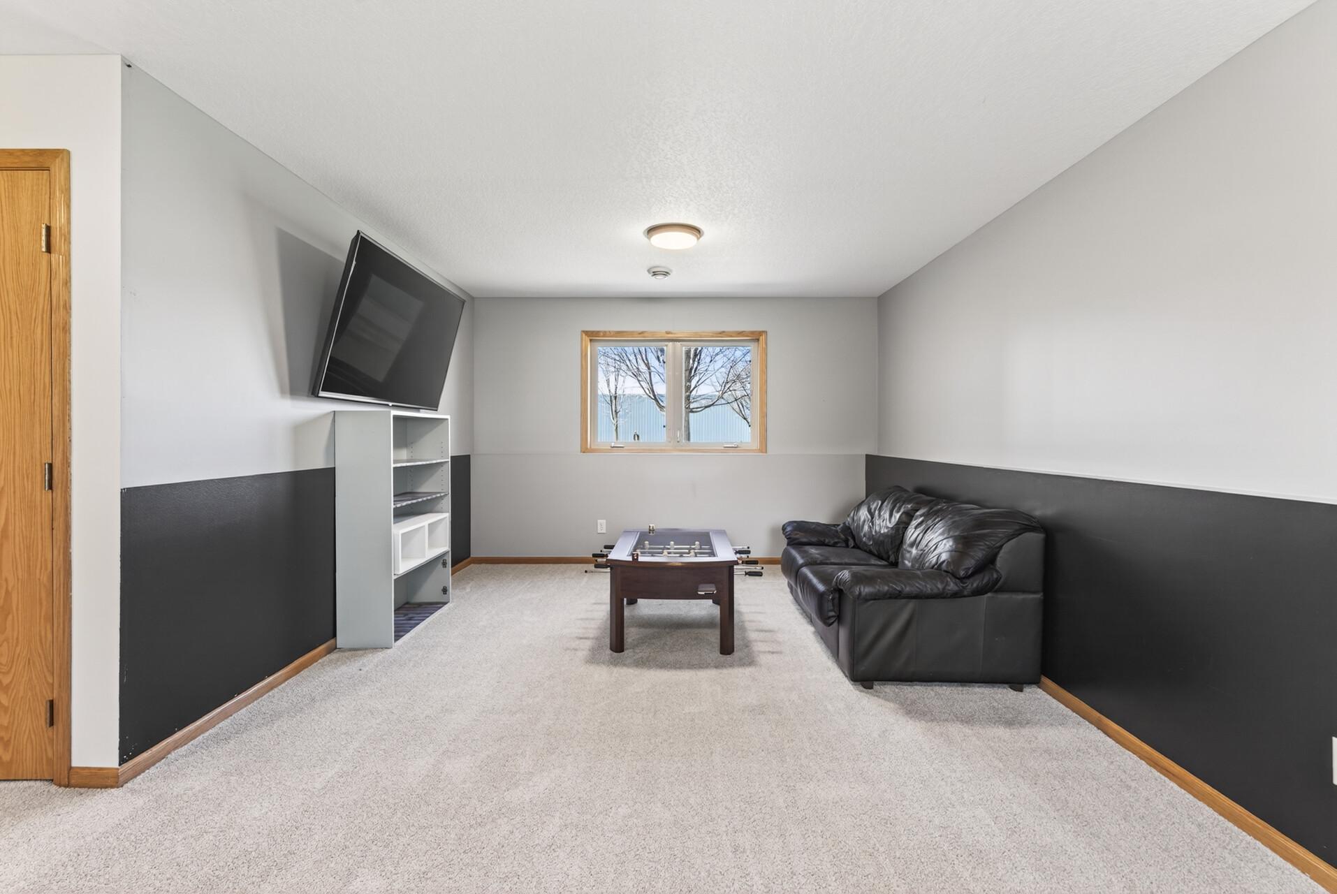 551 3rd Street South Winsted, MN 55395 - Photo 10 of 20