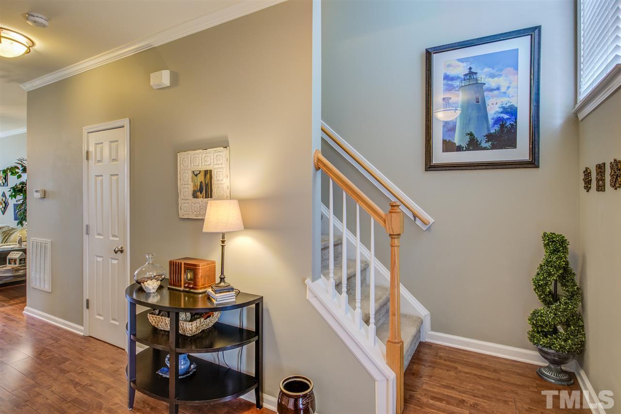 9535 Hanging Rock Road Raleigh, NC 27613 - Photo 3 of 27 a view of a interior of the house