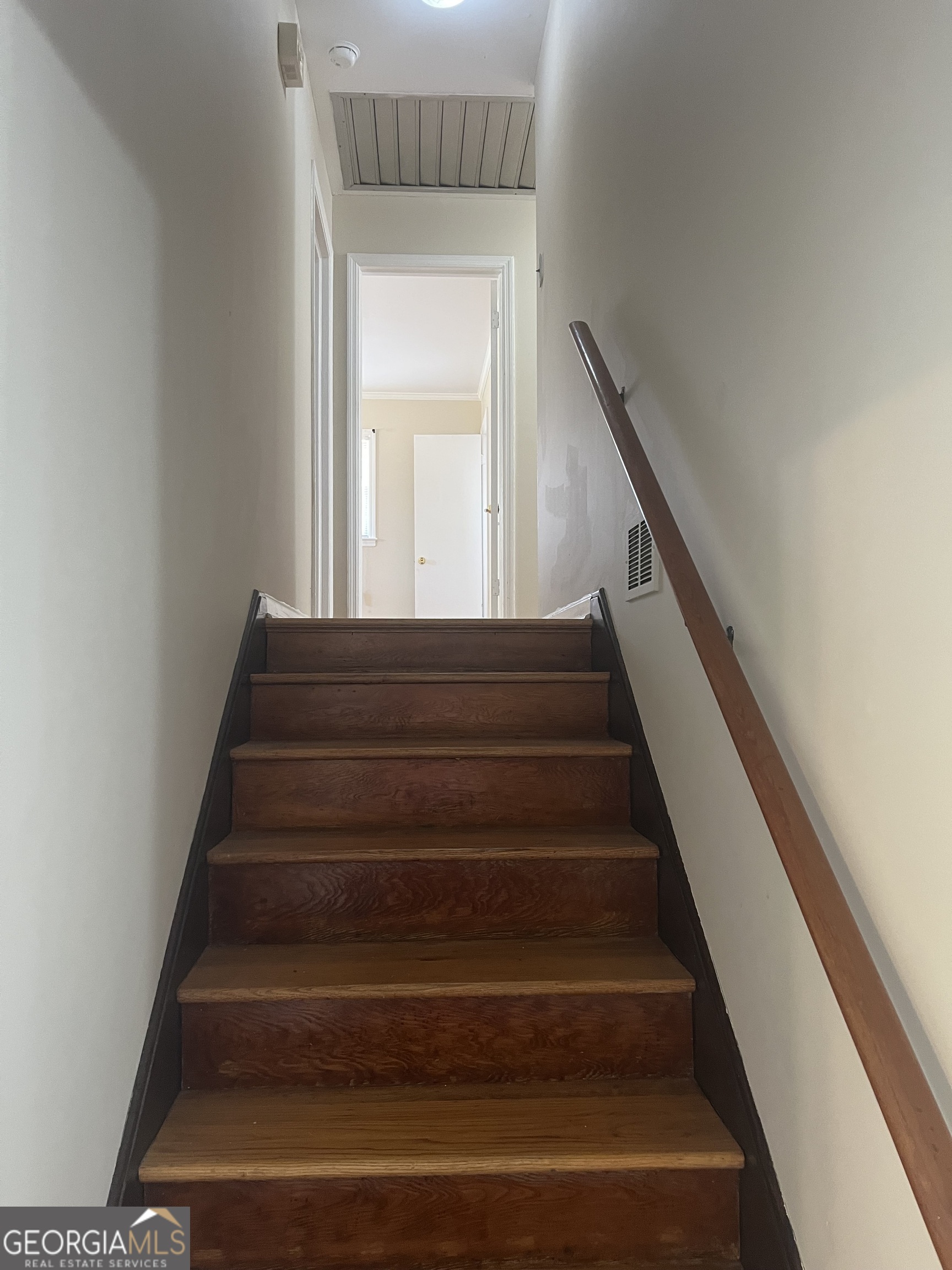 4910 Thompson Mill Road Lithonia, GA 30038 - Photo 9 of 28 a view of entryway