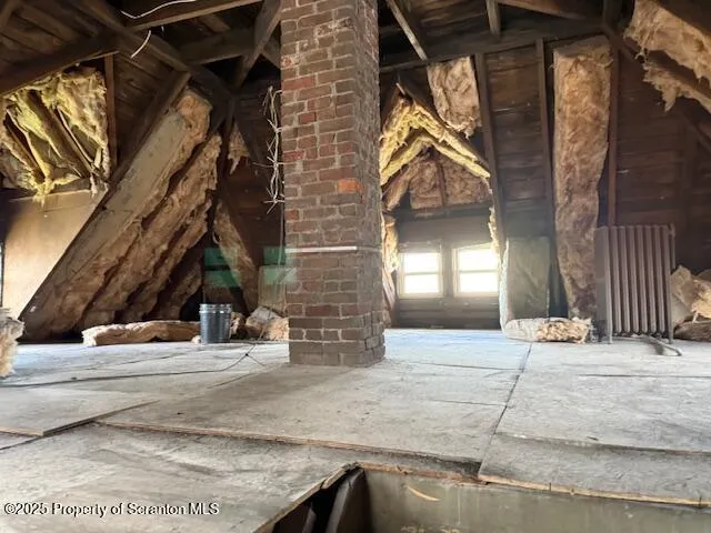 a view of entrance front of house