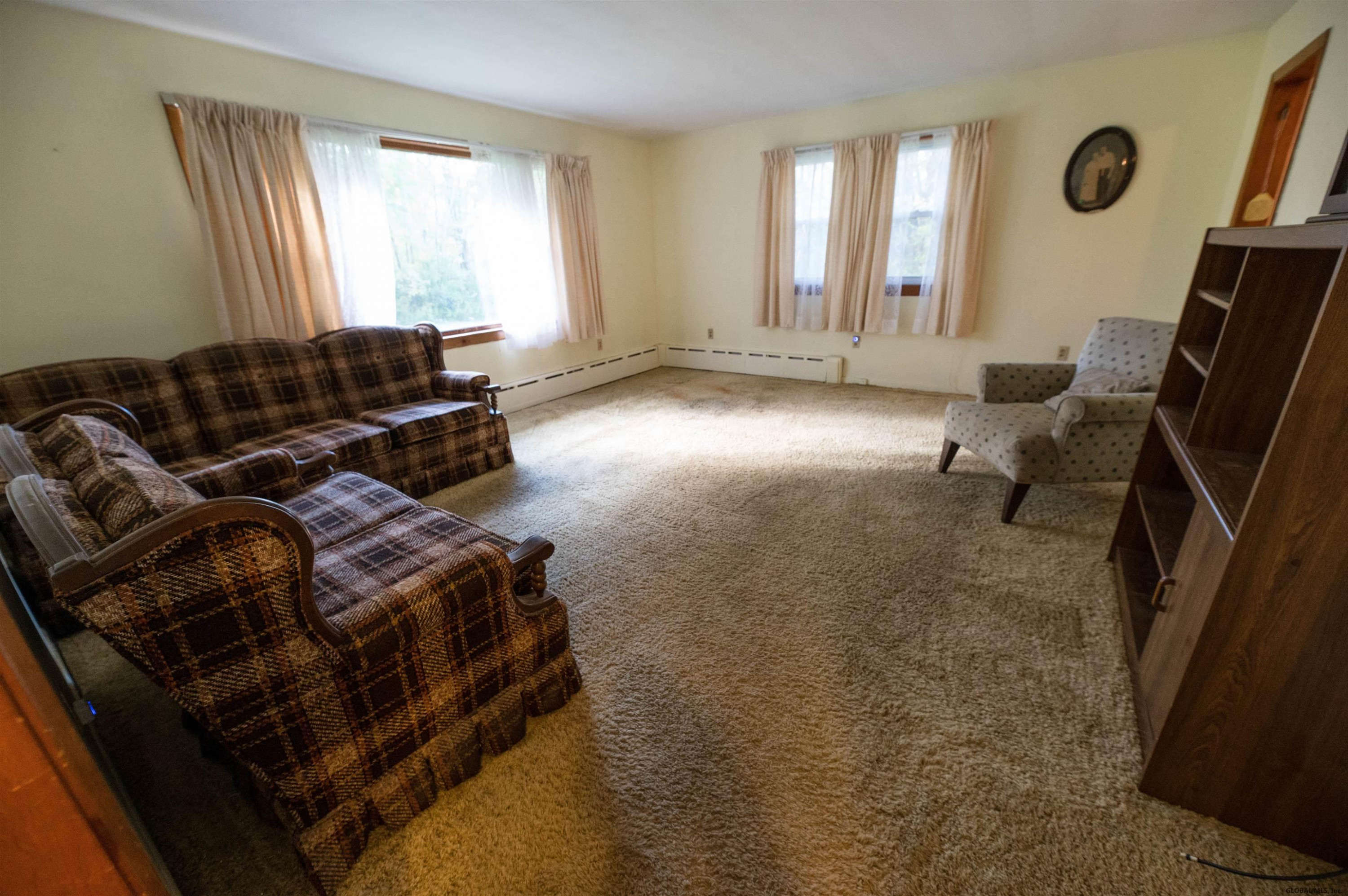 9282 Hayes Road Marcy, NY 13403 - Photo 8 of 33 Photo 9