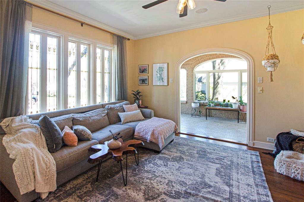 210 Mockingbird Lane Tyler, TX 75701 - Photo 6 of 34