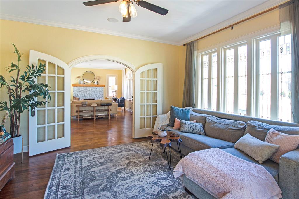 210 Mockingbird Lane Tyler, TX 75701 - Photo 7 of 34