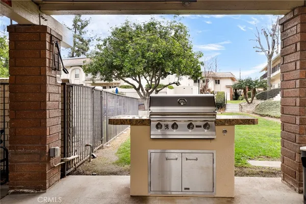 $350,000 | 4525 Ramona Avenue, Unit 12, La Verne, CA 91750