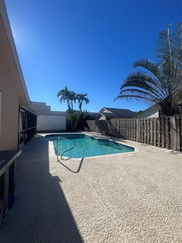 $4,600 | 21023 Rustlewood Avenue, Boca Raton, FL 33428