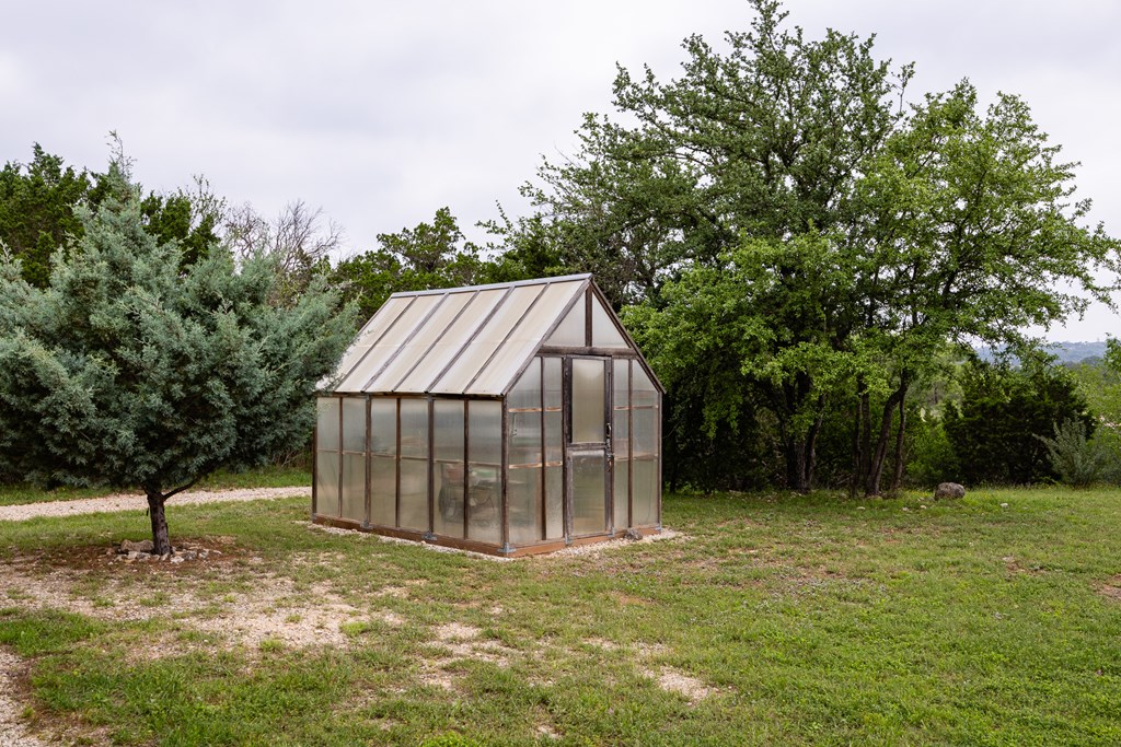 1897 Kyle Ranch Road Bandera, TX 78003 - Photo 22 of 60