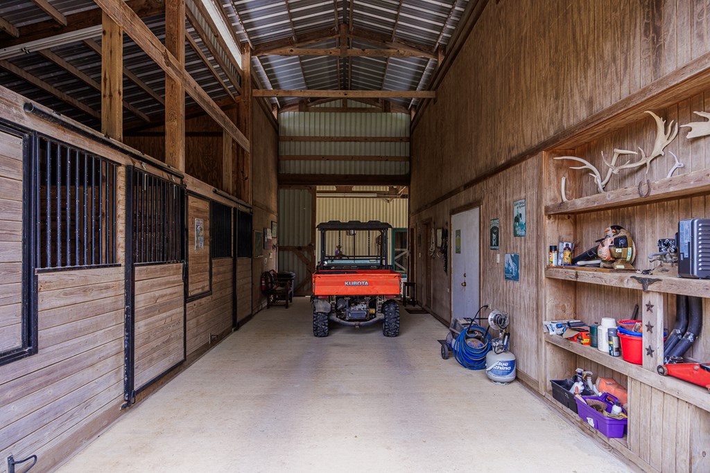 1897 Kyle Ranch Road Bandera, TX 78003 - Photo 34 of 60