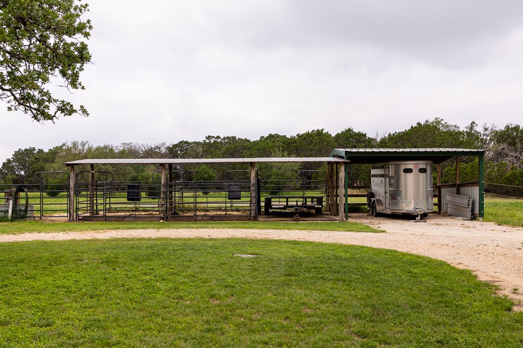 1897 Kyle Ranch Road Bandera, TX 78003 - Photo 39 of 60