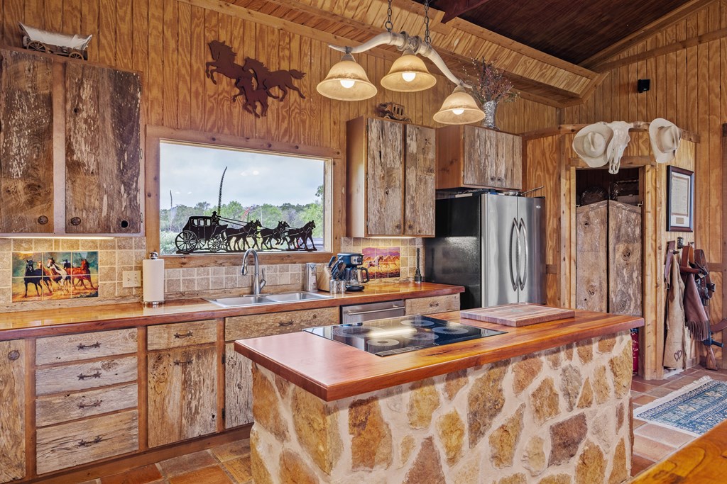 1897 Kyle Ranch Road Bandera, TX 78003 - Photo 5 of 60