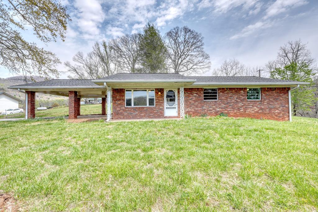 689 Bugscuffle Road Hiawassee, GA 30546 - Photo 1 of 43 Main View