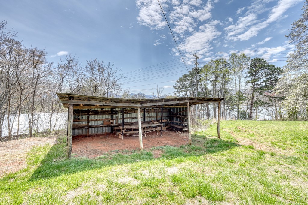 689 Bugscuffle Road Hiawassee, GA 30546 - Photo 13 of 43 Gallery Image 13