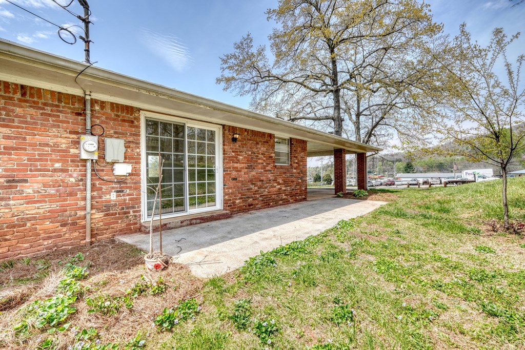689 Bugscuffle Road Hiawassee, GA 30546 - Photo 14 of 43 Gallery Image 14