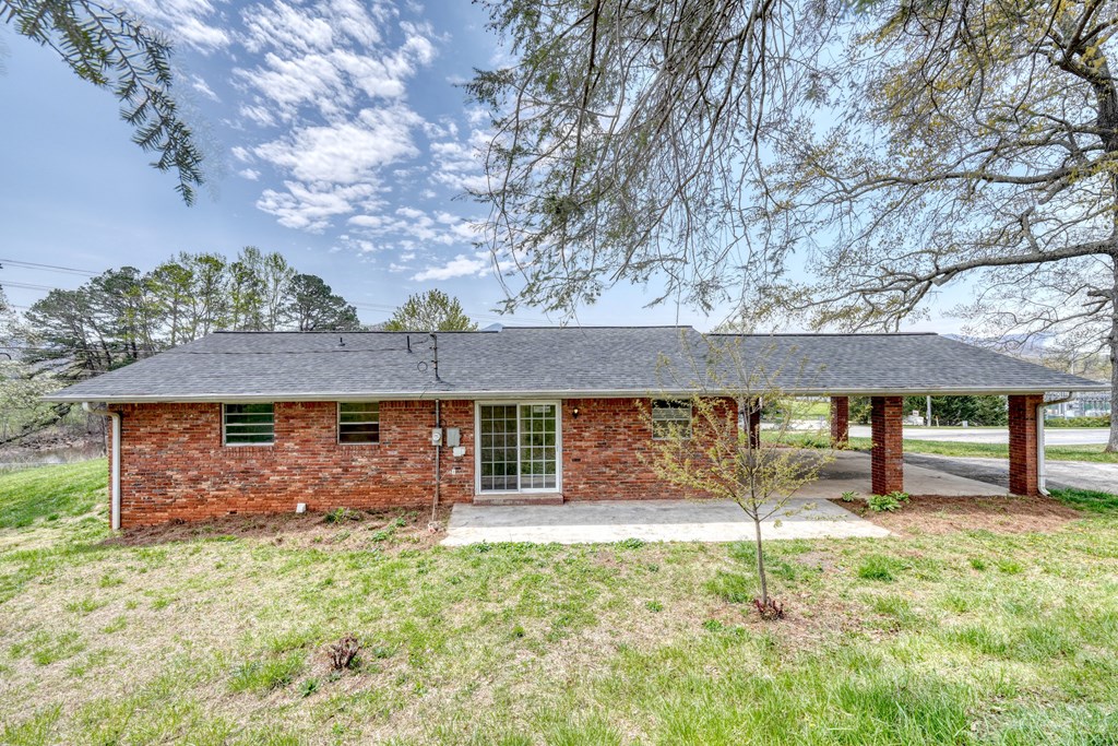 689 Bugscuffle Road Hiawassee, GA 30546 - Photo 2 of 43 Gallery Image 2