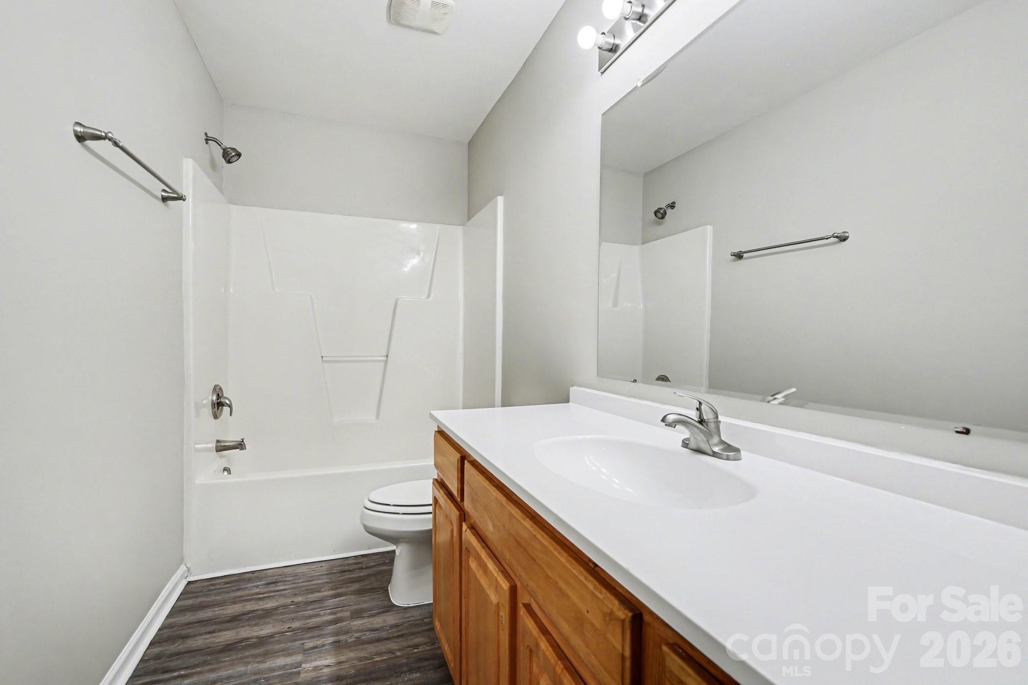 911 Valley Ridge Road Charlotte, NC 28214 - Photo 14 of 19