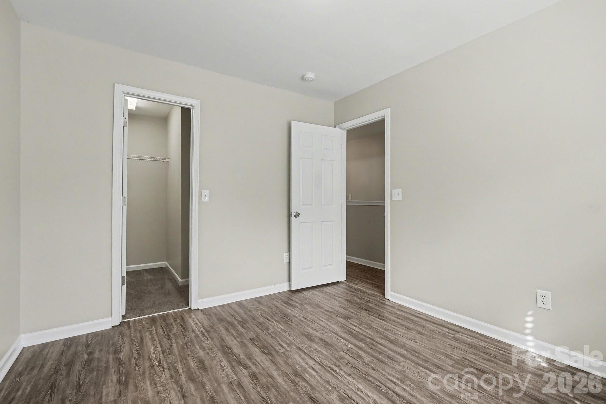 911 Valley Ridge Road Charlotte, NC 28214 - Photo 17 of 19