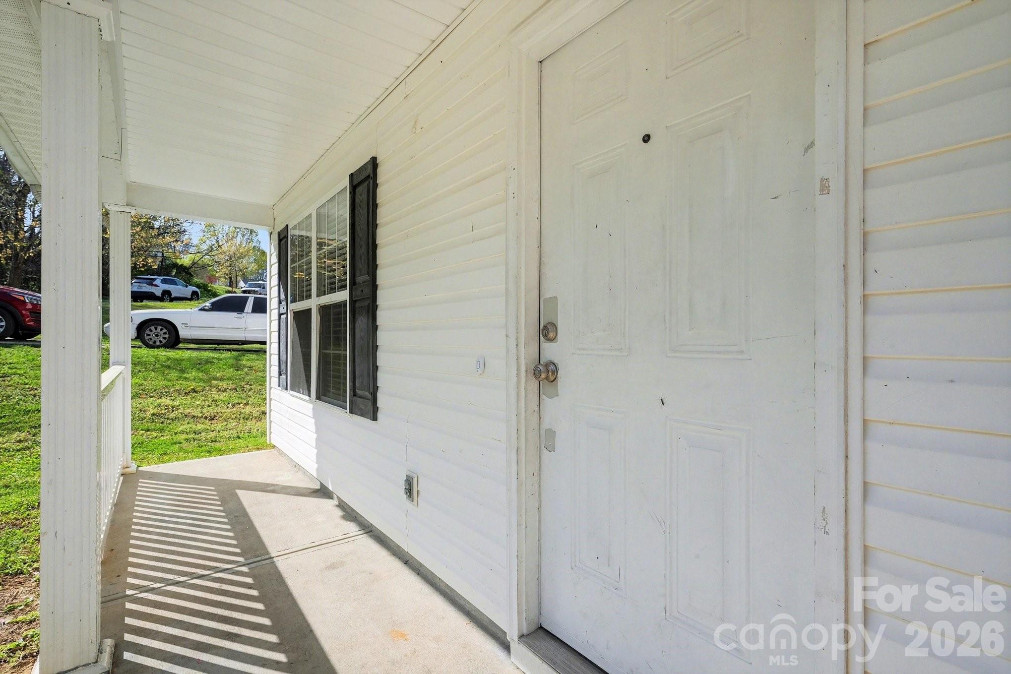 911 Valley Ridge Road Charlotte, NC 28214 - Photo 4 of 19