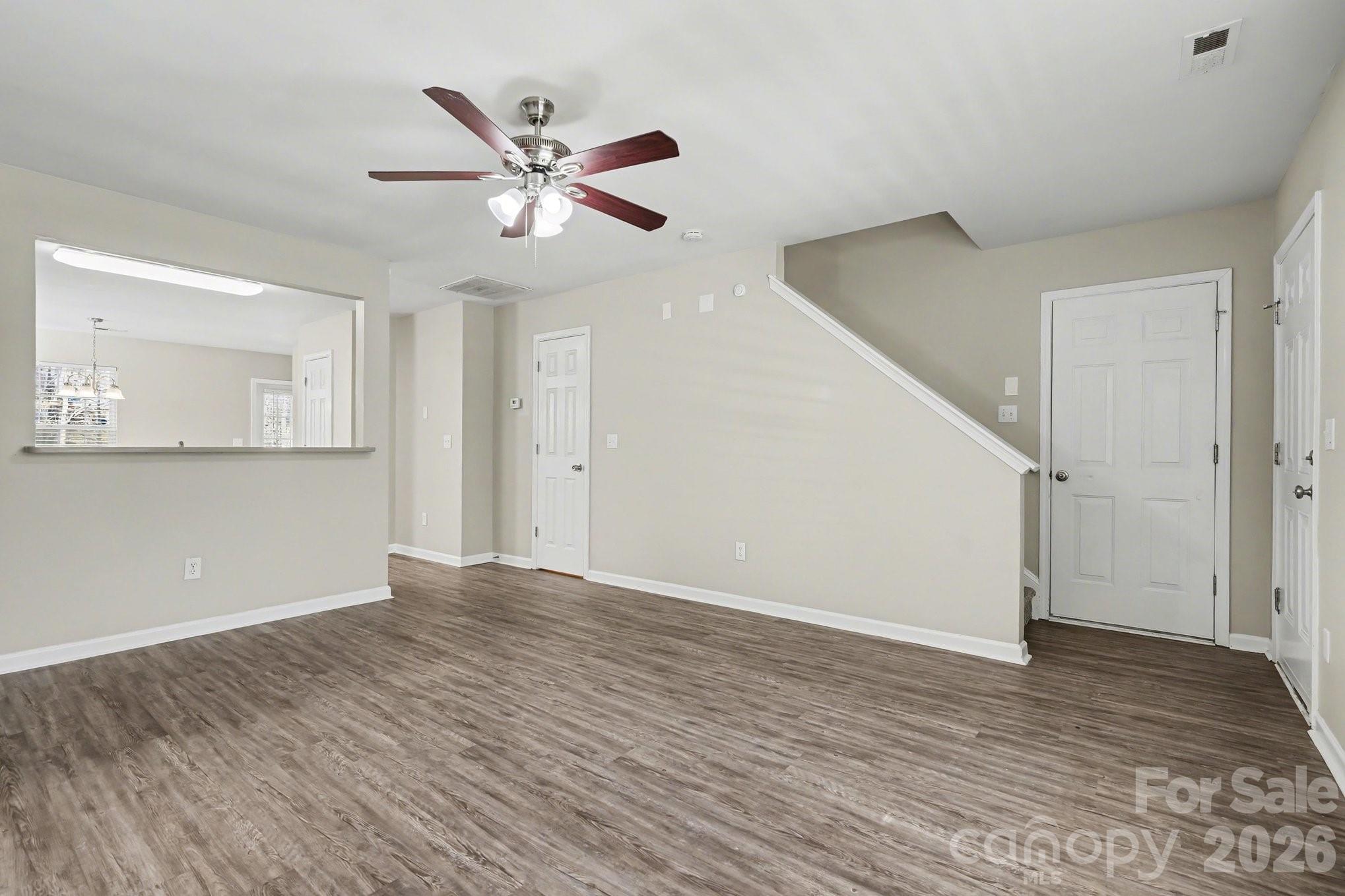 911 Valley Ridge Road Charlotte, NC 28214 - Photo 6 of 19
