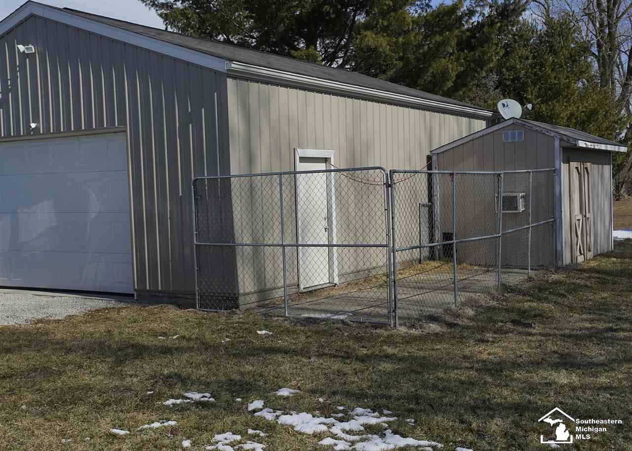 12248 Douglas Road Ida, MI 48140 - Photo 3 of 25
