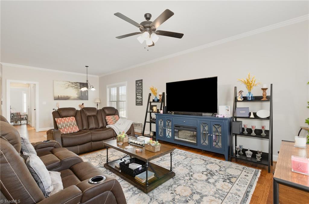 933 Arrowhead Court Mebane, NC 27302 - Photo 19 of 31