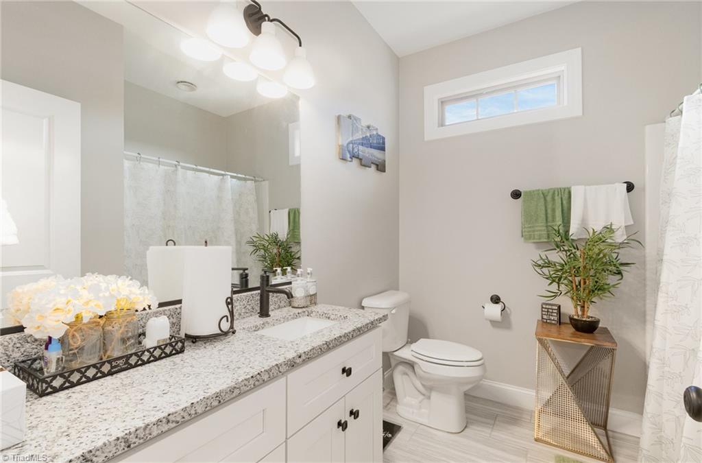 933 Arrowhead Court Mebane, NC 27302 - Photo 28 of 31