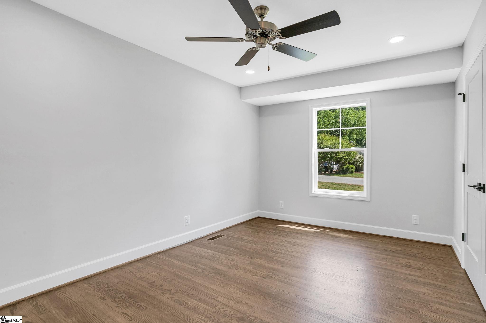 24 Farmington Road Greenville, SC 29605 - Photo 18 of 42 Gallery Image 18