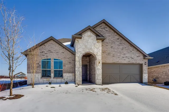 $2,695 | 2424 Palo Pinto Trail, Pilot Point, TX 76258