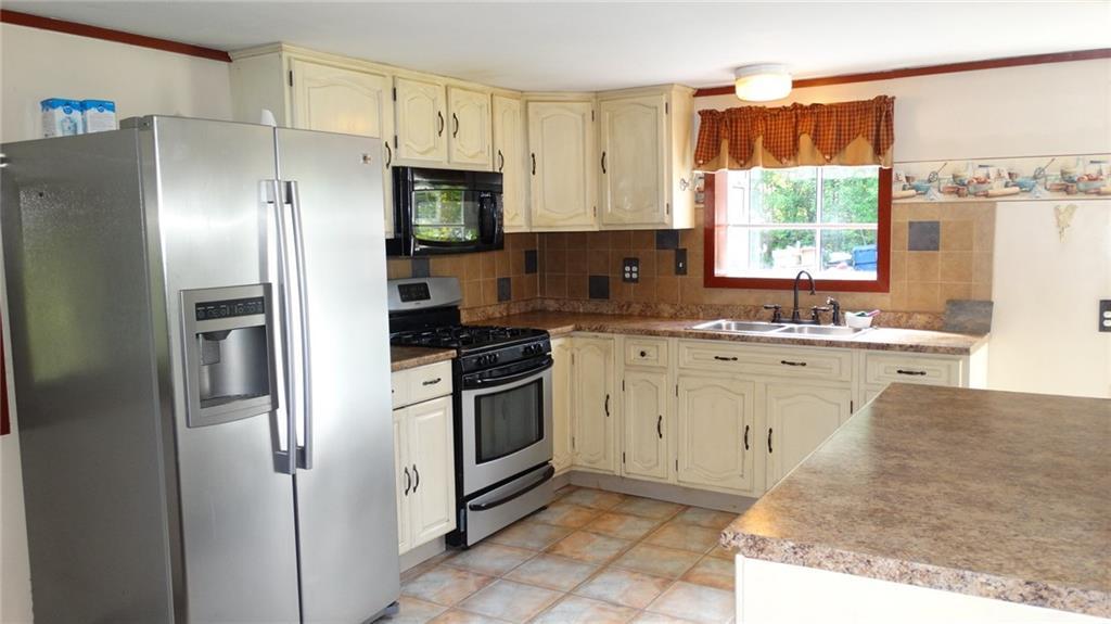 673 Blackstream Road Hermon, ME 04401 - Photo 9 of 19 Photo