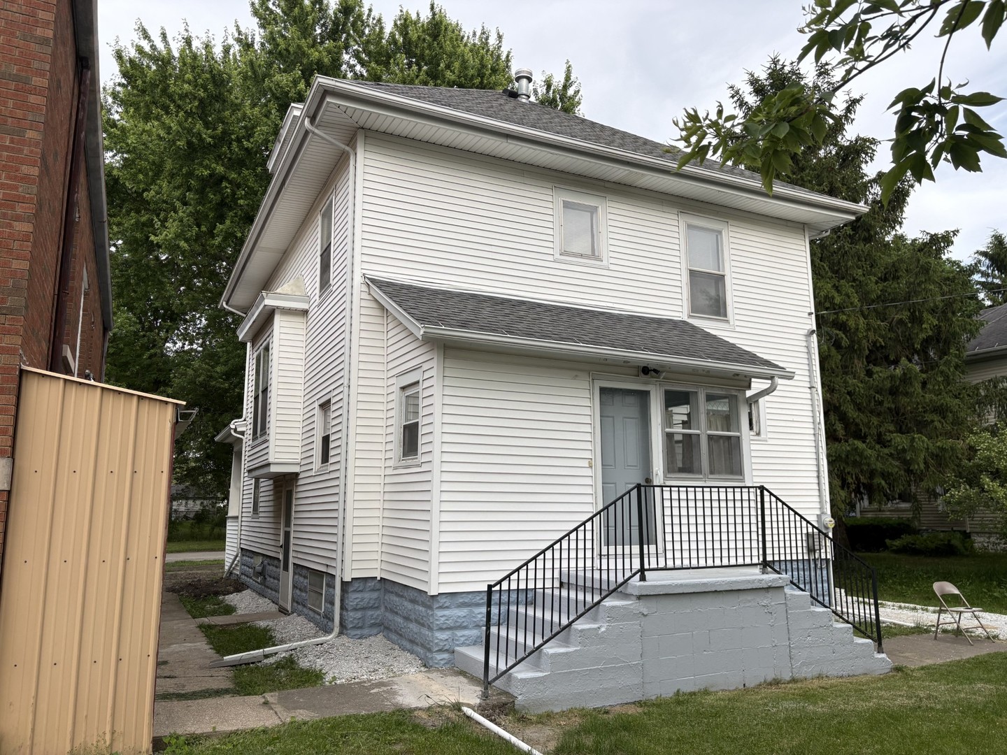 130 South 5th Street Sheldon, IL 60966 - Photo 2 of 13