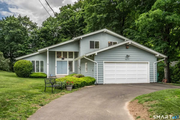 $429,900 | 22 Terry Plains Road, Bloomfield, CT 06002