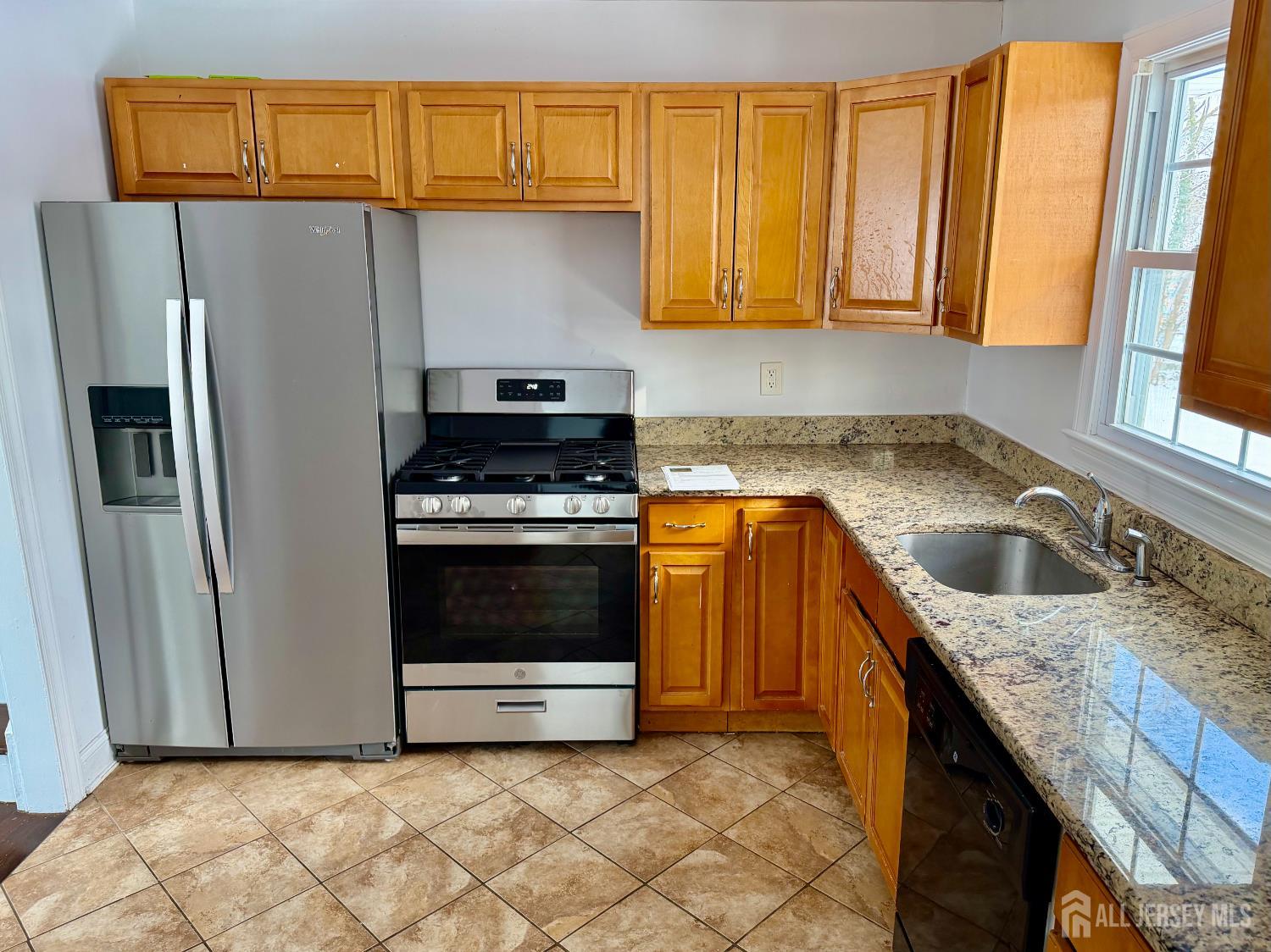 139 Rues Lane East Brunswick, NJ 08816 - Photo 17 of 28