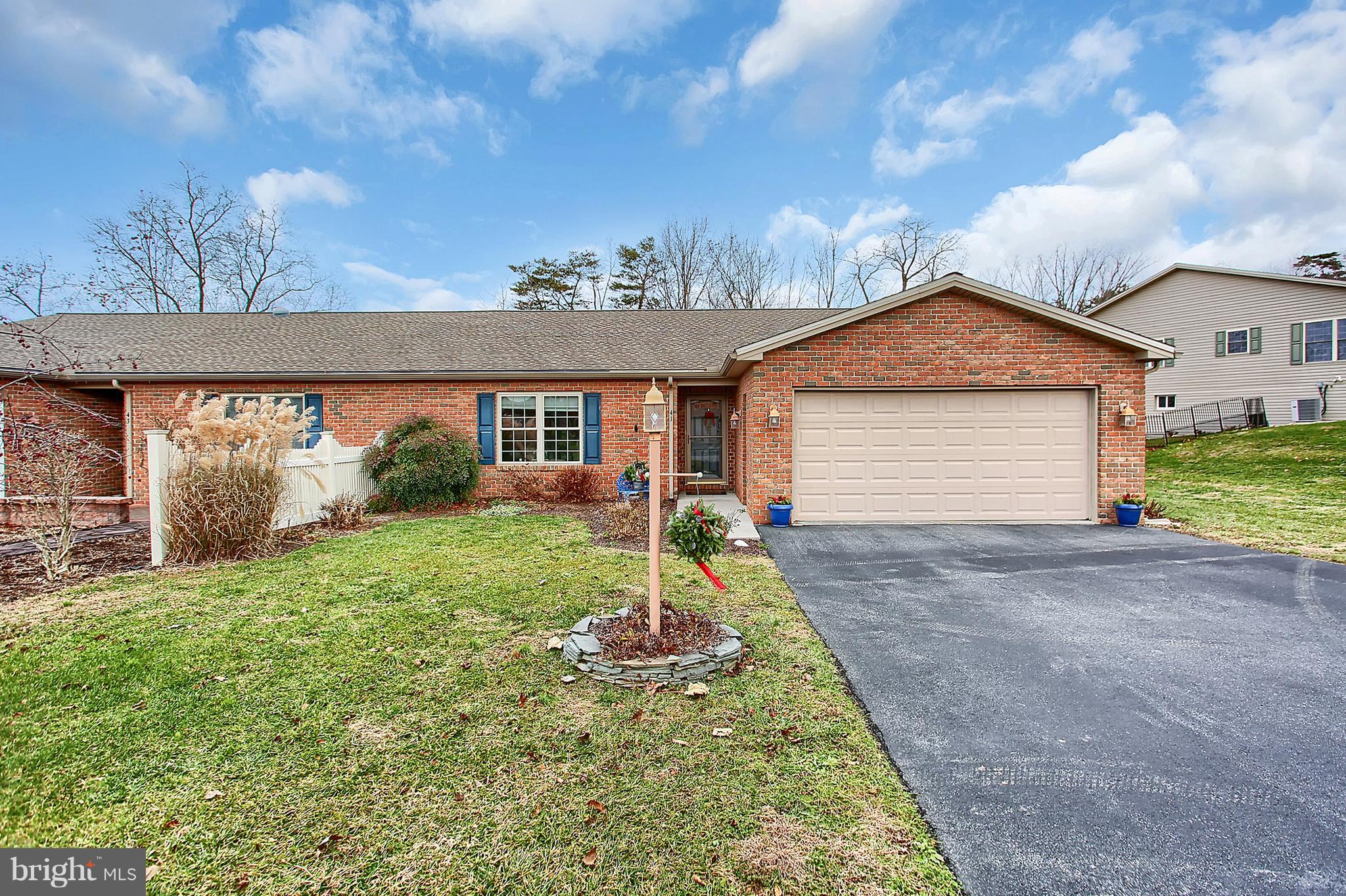 41 Ridge Avenue Carlisle, PA 17013 - Photo 1 of 35 Gallery Image 1