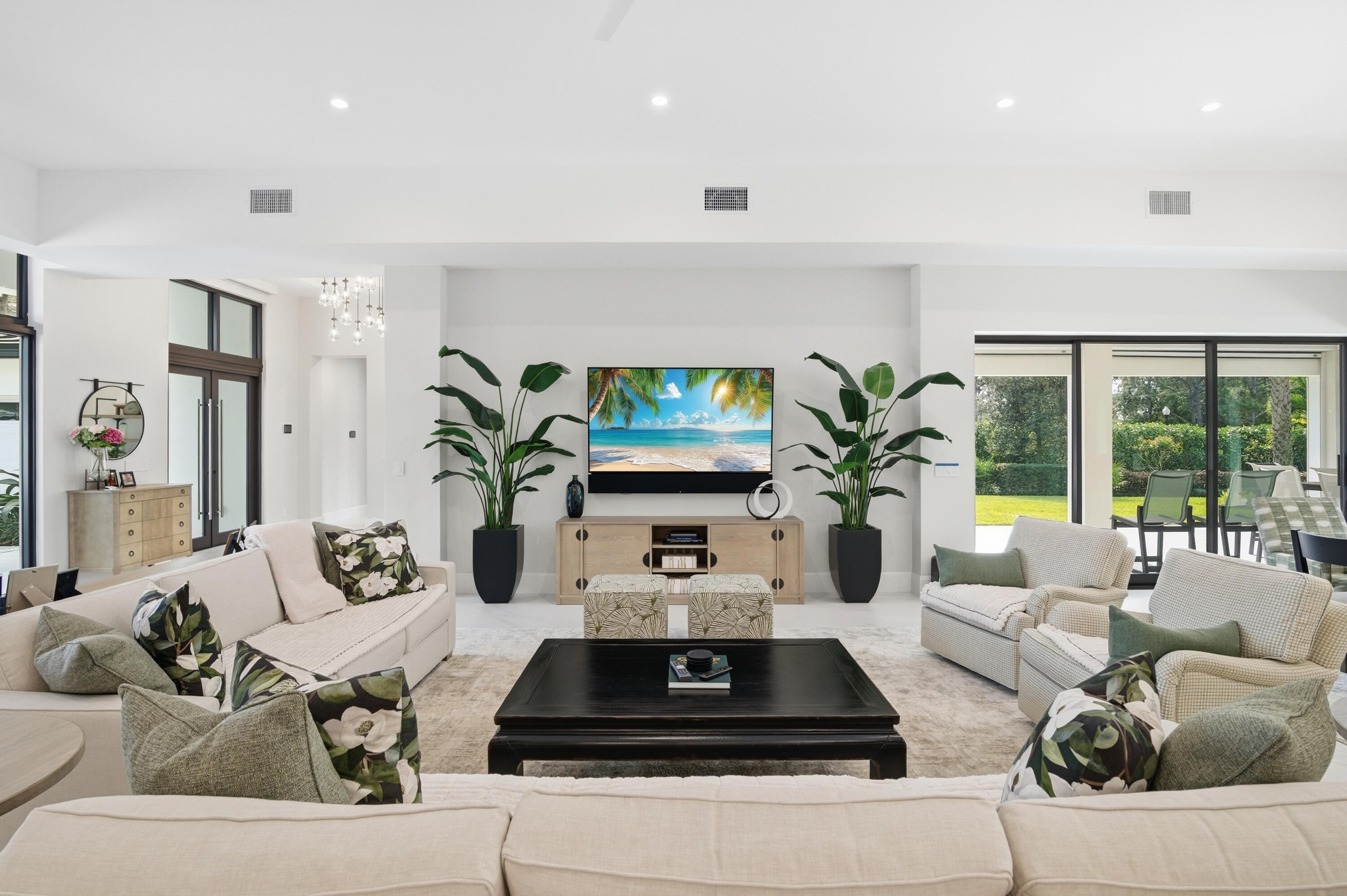 10200 Southeast Sandpine Lane Hobe Sound, FL 33455 - Photo 10 of 64 _d4s4871