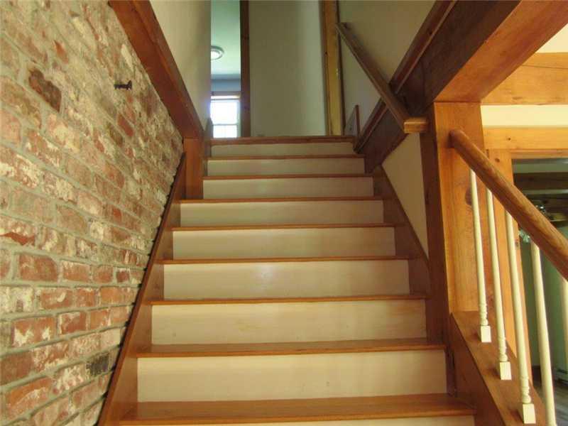 356 Ford Quint Road North Berwick, ME 03906 - Photo 8 of 35 Stairs/Stairway.