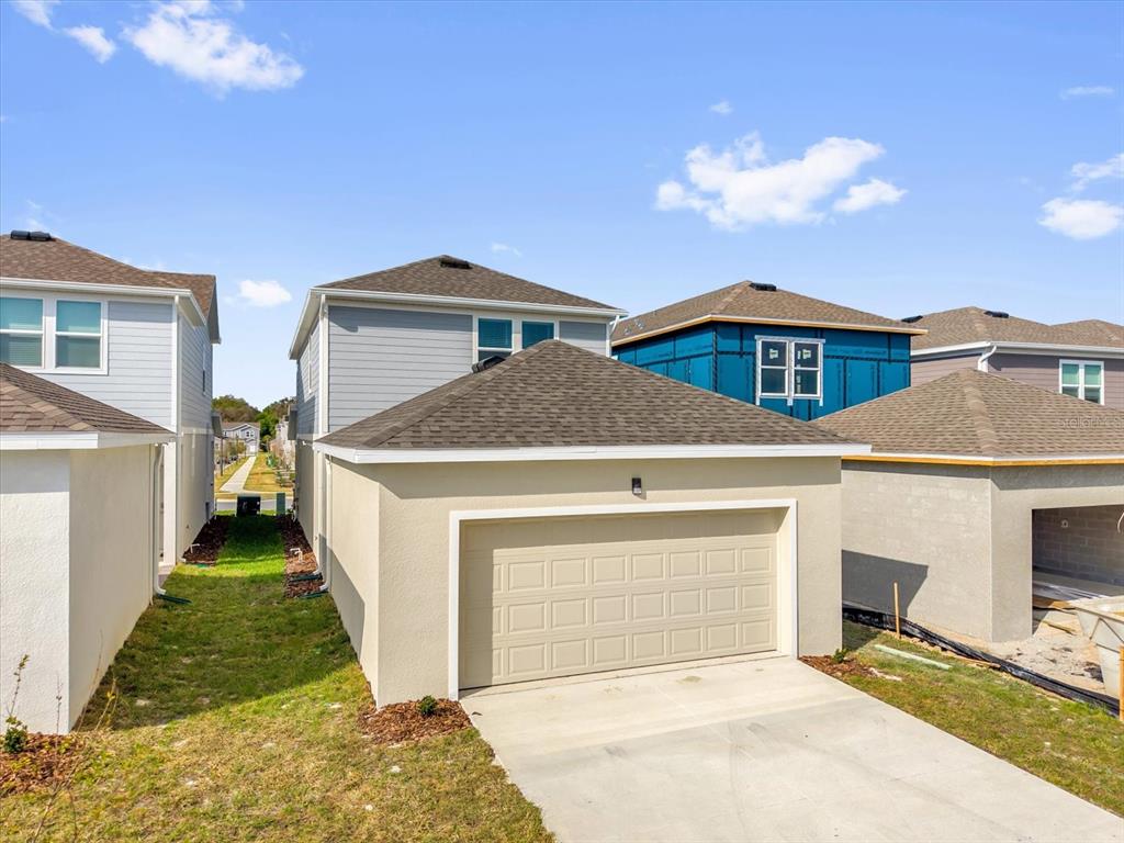 2485 Rider Rain Lane Apopka, FL 32703 - Photo 3 of 32