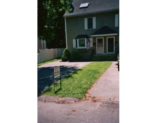 14 Travis Street Worcester, MA 01604 - Photo 4 of 4 Gallery Image 4