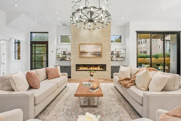 $1,550,000 | 6602 Wanita Place, Unit A, Houston, TX 77007