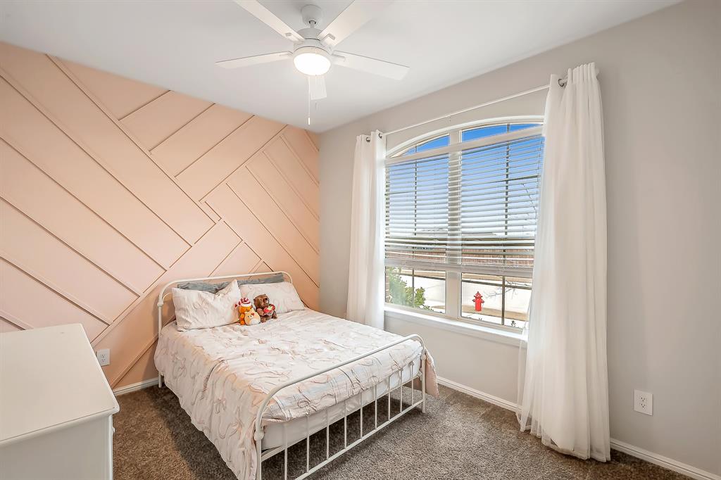 156 Birch Street Boyd, TX 76023 - Photo 3 of 19 Bedroom 1