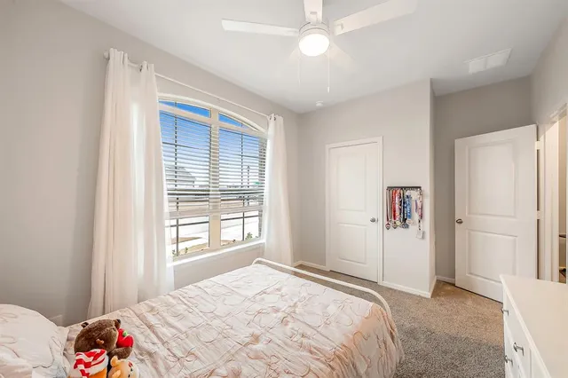 $2,400 | 156 Birch Street, Boyd, TX 76023