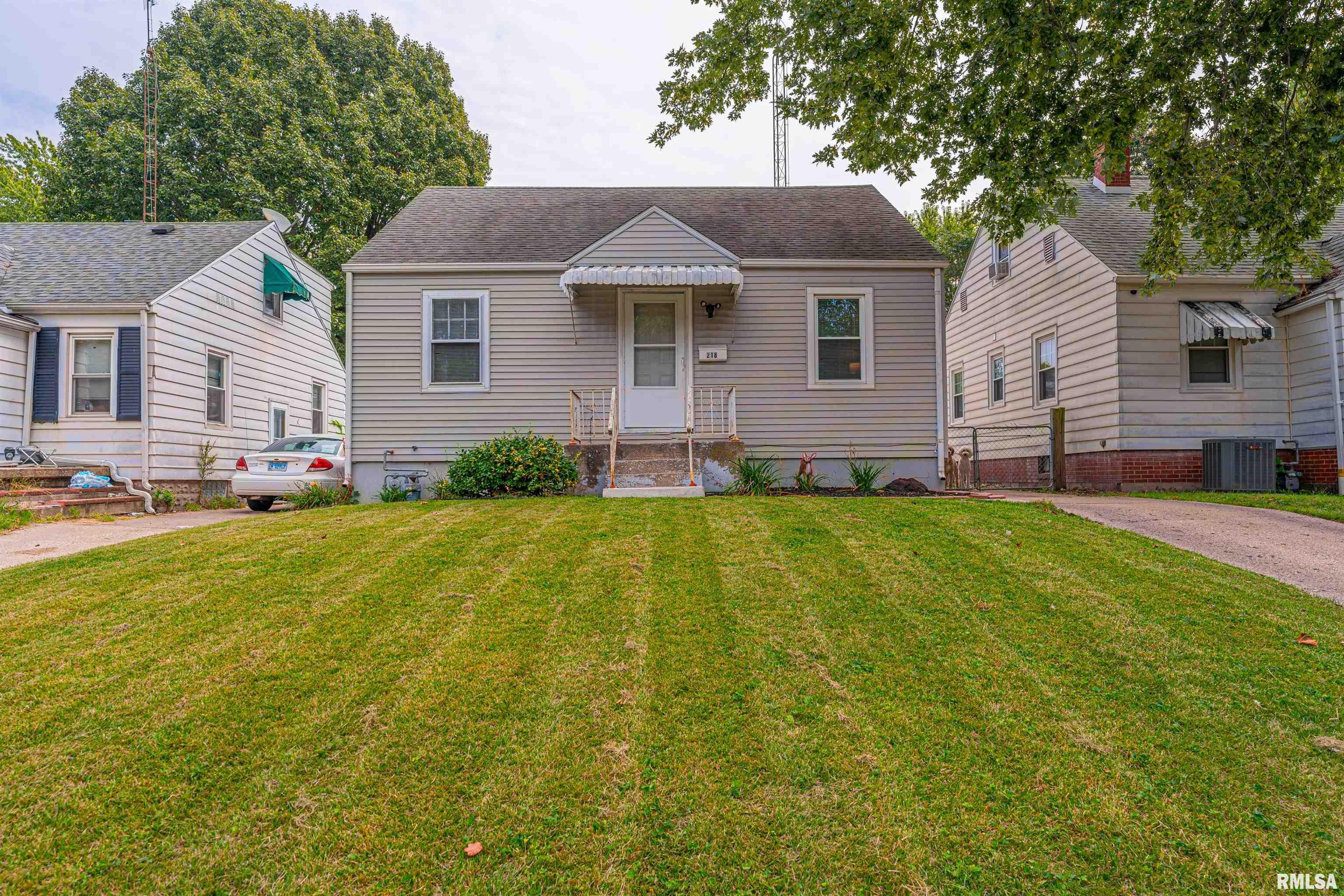 218 North Illinois Street Springfield, IL 62702 - Photo 2 of 30 Gallery Image 2