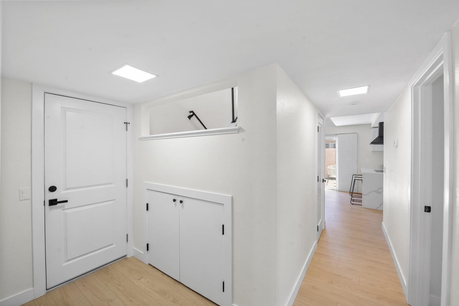 7531 Event Way Sacramento, CA 95842 - Photo 20 of 36 hallway