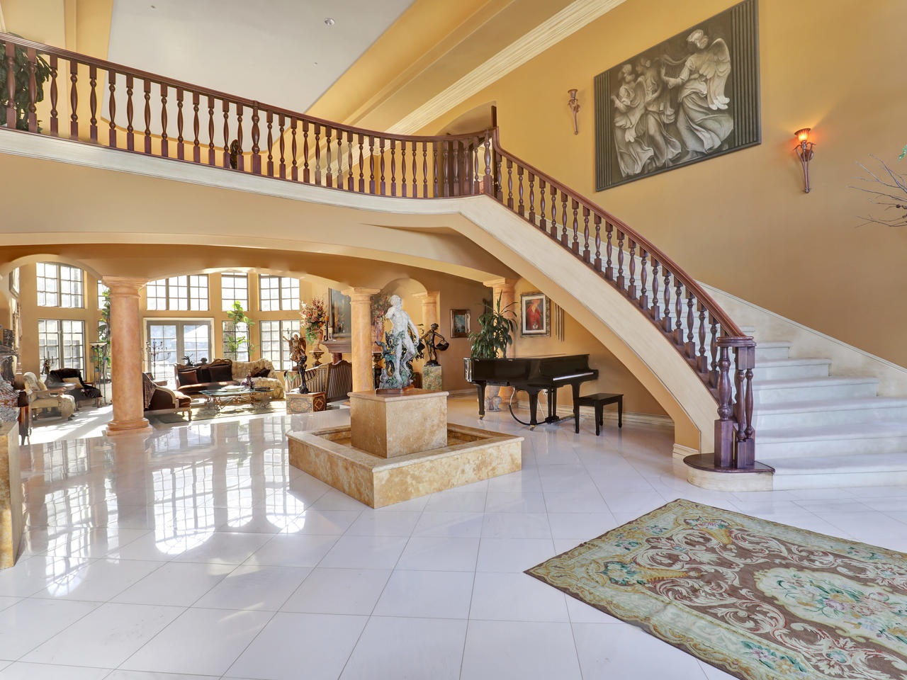 17061 Circa Del Sur Rancho Santa Fe, CA 92067 - Photo 3 of 11